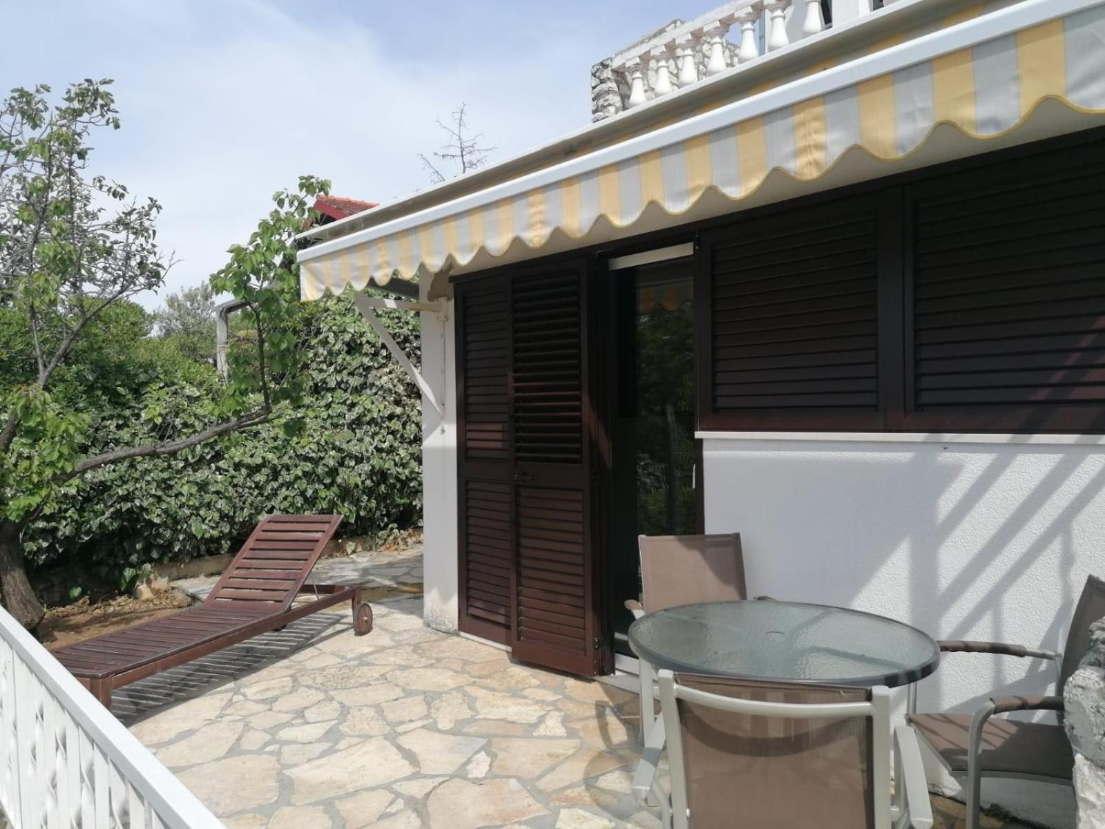 Apartments Villa Julia Трогир Экстерьер фото