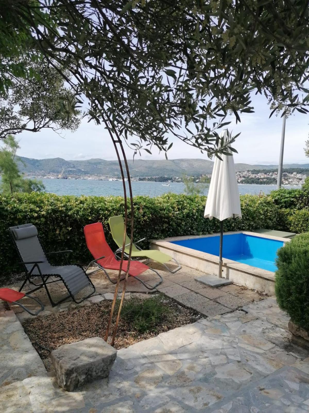 Apartments Villa Julia Трогир Экстерьер фото