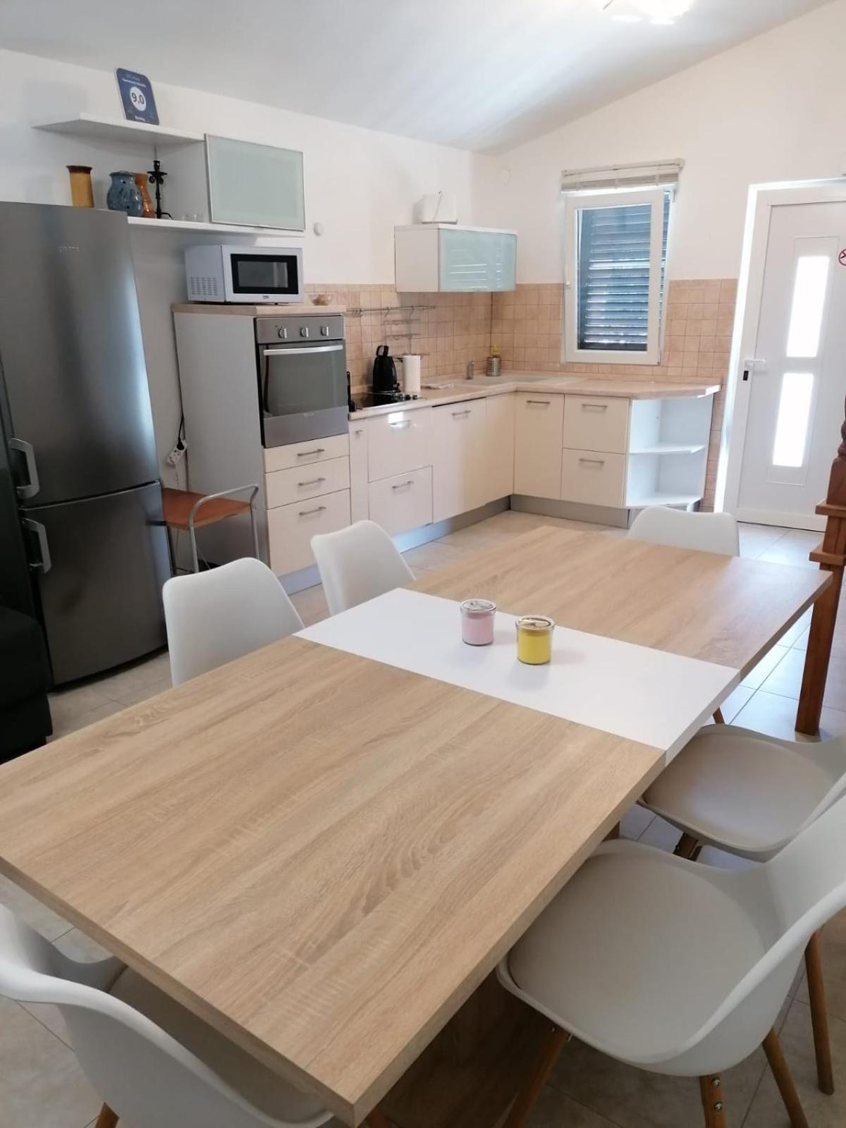 Apartments Villa Julia Трогир Экстерьер фото